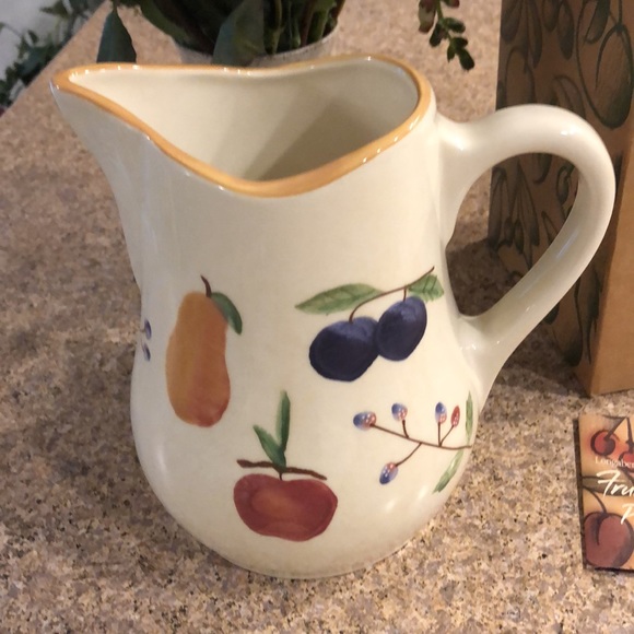 Longaberger Fruit Medley Pottery Pitcher Never Used Retired - Picture 5 of 16